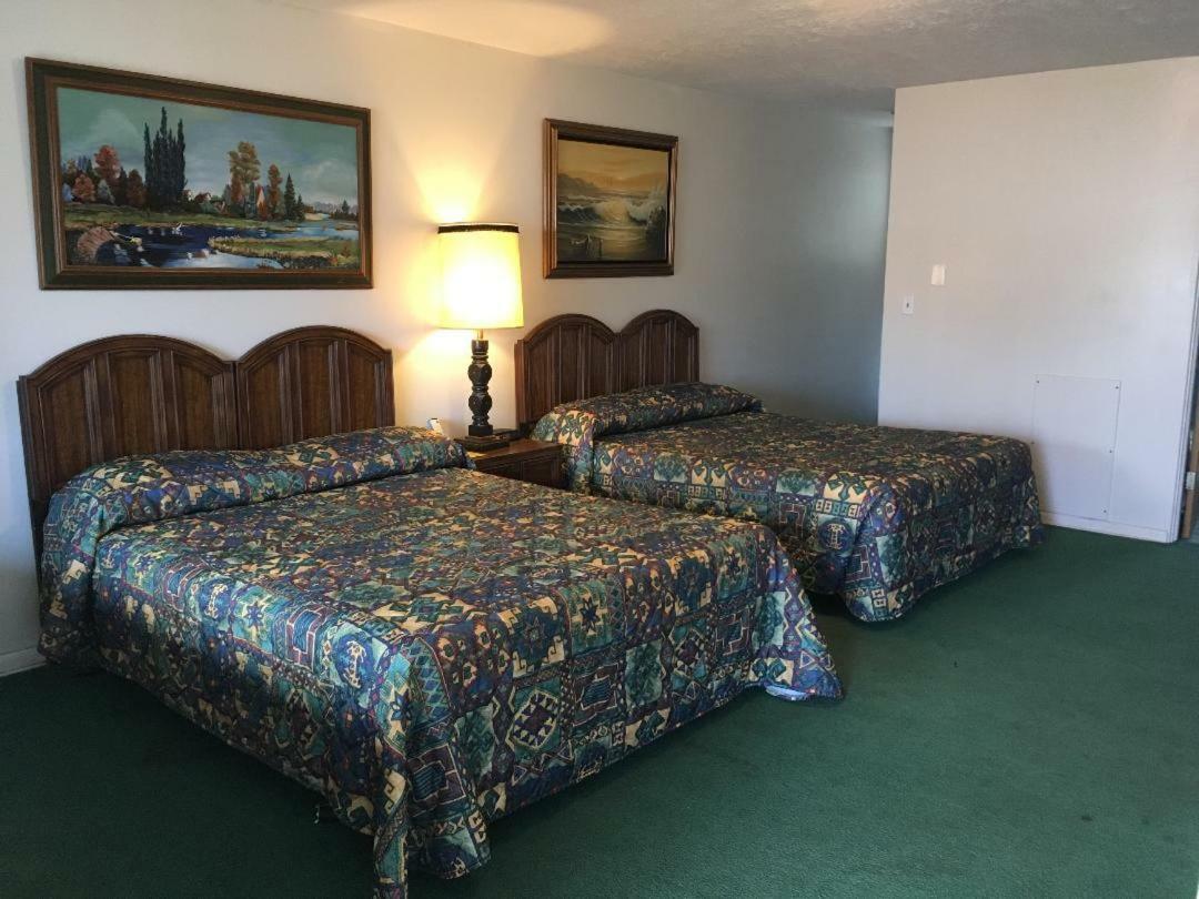 Rest Assured Inns & Suites Монпелие Екстериор снимка